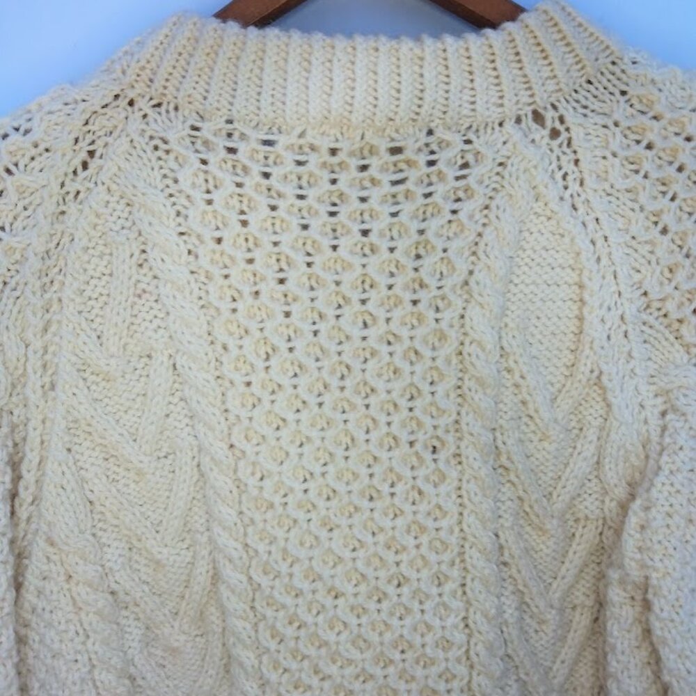 VTG Sheila Handknits 100% Pure Irish Wool Sweater Cardigan Women's Size Small - Picture 9 of 11